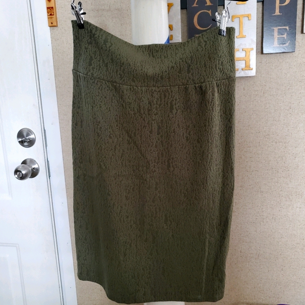 Lularoe Cassie